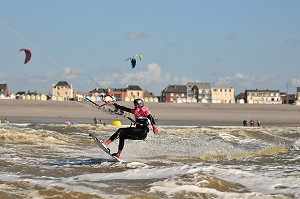 SPORTS DANS LA BAIE DE SOMME, FRANCE 