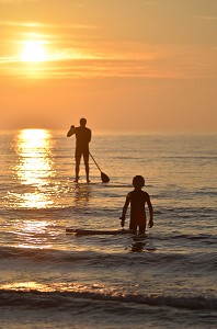 SPORTS DANS LA BAIE DE SOMME, FRANCE 