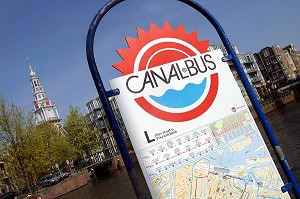 ARRET DU CANAL BUS PRES DE WATERLOOPLEIN, AMSTERDAM, PAYS-BAS 