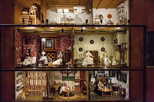 MAISON DE POUPEE DE PETRONELLA DUNOIS, 1676, MUSEE RIJKSMUSEUM, VILLE D'AMSTERDAM, PAYS-BAS 