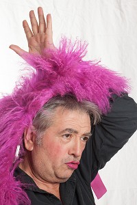 PORTRAIT JEAN-YVES LAFESSE, HUMORISTE 