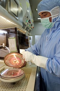 SOCIETE SNA, FABRICATION DE CD ET DVD, TOUROUVRE, ORNE (61) 