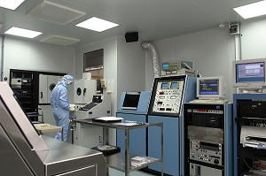 SOCIETE SNA, FABRICATION DE CD ET DVD, TOUROUVRE, ORNE (61), FRANCE 