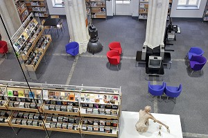 DISCOTHEQUE DE LA MEDIATHEQUE DE LA CDC DU PAYS D'ARGENTAN (61), FRANCE 