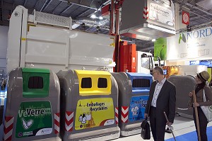 SYSTEME DE COLLECTE ET RECYCLAGE DES ORDURES MENAGERES, FRANCE 