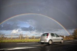 ARC-EN-CIEL SUR LA ROUTE NATIONALE, ARGENTAN, ORNE (61), FRANCE 