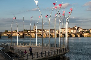 AMENAGEMENT DU QUAI LAMARTINE ET PONT SAINT-LAURENT PRES DE LA SAONE, MACON (71), FRANCE 