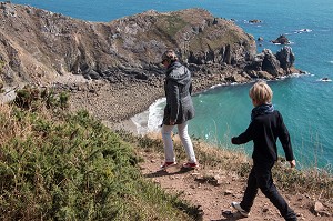 PROMENADE AU NEZ DE JOBOURG, MANCHE (50), FRANCE 