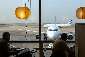 AVION DE LA COMPAGNIE AIR FRANCE SUR LE TARMAC DE L'AEROPORT D'ORLY, (94) VAL-DE-MARNE, FRANCE 