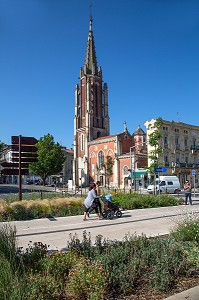 EGLISE SAINTE-FOY DEVANT LA GARE, BOULEVARD SYLVAIN DUMON, VILLE D'AGEN (47) LOT-ET-GARONNE, FRANCE 