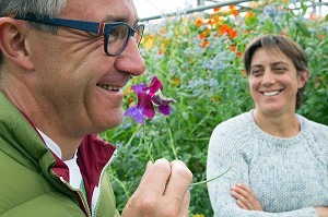 LAURENT CLEMENT, CHEF ETOILE DU COURS GABRIEL ET VIRGINIE BOUCHARD, PRODUCTRICE DE FLEURS COMESTIBLES, PRODUITS DE TERROIR DE TERRES D'EURE-ET-LOIR, TREMBLAY-LES VILLAGES (28), FRANCE 