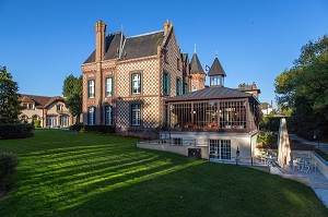 FACADE DE L'HOSTELLERIE DU CLOS, RELAIS-ET-CHATEAUX, HOTEL 4 ETOILES, VERNEUIL-SUR-AVRE, (27) EURE, FRANCE