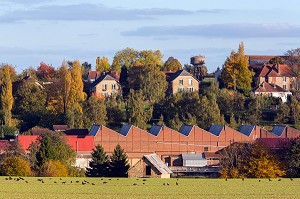 USINE AREVA ET CITE OUVRIERE DU MOULIN A PAPIER AUX COULEURS DE L'AUTOMNE, RUGLES (27), FRANCE 