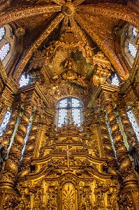 IMPRESSIONNANTES DORURES BAROQUES PORTUGAISES, INTERIEUR DE L'EGLISE DE SAN FRANCISCO (IGREJA DE SAO FRANCISCO), PORTO, PORTUGAL 