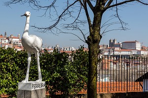 L'EMEU, EMBLEME DE L'ENTREPRISE, VIN DE PORTO DE LA SOCIETE FERREIRA, VILA NOVA DE GAIA, VILLE DE PORTO, PORTUGAL 