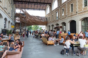 BISTROT DU MAGASIN GENERAL, CAMPEMENT DARWIN, ANCIENNE CASERNE NIEL, QUAI DES QUEYRIES, VILLE DE BORDEAUX, GIRONDE (33), FRANCE 