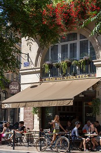 BAR DES VEDETTES, PLACE DU PALAIS, VILLE DE BORDEAUX, GIRONDE (33), FRANCE 