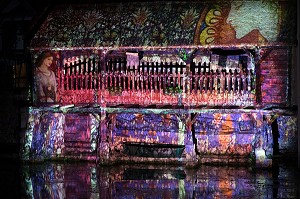 LE LAVOIR SUR LES BORDS DE L'EURE EN BASSE VILLE, CHARTRES EN LUMIERES CHARTRES (28), FRANCE 