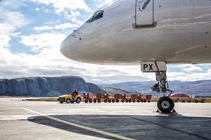 AEROPORT INTERNATIONAL DE KANGERLUSSUAQ AU NORD DU CERCLE POLAIRE, GROENLAND 