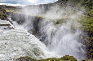 CASCADE DE GULLFOSS, HAUTE DE 32 METRES, CHUTES D'OR, CERCLE D'OR, GOLDEN CIRCLE, SUD DE L'ISLANDE, EUROPE, ISLANDE 