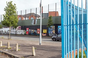 FRESQUES MURALES SUR LE MUR DE LA PAIX, SPRINGMARTIN ROAD, QUARTIER OUEST, BELFAST, ULSTER, IRLANDE DU NORD 