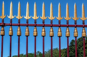 GRILLE DU CHATEAU DU BUISSON DE MAY, SAINT-AQUILIN-DE-PACY (27), FRANCE 