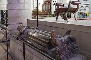 GISANT DU TOMBEAU ABRITANT LE COEUR DU ROI RICHARD 1ER D'ANGLETERRE DIT RICHARD COEUR DE LION (1157-1199), CATHEDRALE NOTRE-DAME, ROUEN (76), FRANCE 