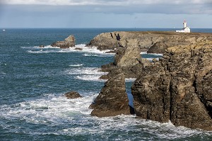PHARE DES POULAINS SUR L'ILE DES POULAINS, SAUZON, MORBIHAN (56), FRANCE 