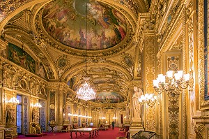 SALLE DES CONFERENCES EN BOIS DORE, INTERIEUR DU SENAT, PALAIS DU LUXEMBOURG, CHAMBRE HAUTE DU PARLEMENT FRANCAIS, PARIS (75), FRANCE 