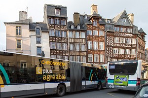 BUS DE LA VILLE, CHRONOSTAR, PLACE DU CHAMP JACQUET, RENNES (35), FRANCE 
