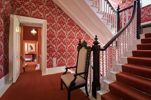 ESCALIER DESSERVANT LES ETAGES DU CHATEAU, PARC NATIONAL DE GLENVEAGH, COMTE DE DONEGAL, IRLANDE 