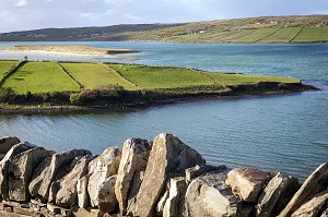 BAIE DE BALLYNESS, ROUTE DE MAGHERA, ARDARA, COMTE DE DONEGAL, IRLANDE 