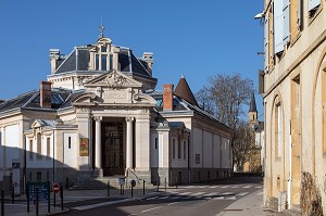 FACADE DU MUSEE DU HIERON, PARAY-LE-MONIAL (71), FRANCE 