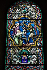 VITRAIL DU BAPTISTERE DE 1894 PAR LES ATELIERS LUCIEN BEGULE REPRESENTANT LE MASSACRE DES INNOCENTS, BASILIQUE DU SACRE COEUR, PARAY-LE-MONIAL (71), FRANCE 