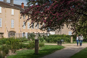 JARDIN SAINT-HUGUES, PARAY-LE-MONIAL (71), FRANCE 
