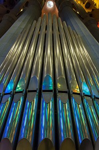 ORGUE DE LA BASILIQUE LA SAGRADA FAMILIA, TEMPLE EXPIATORI, BARCELONE, CATALOGNE, ESPAGNE 