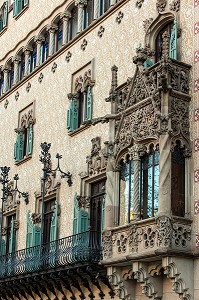 FACADE DE LA CASA LLEO I MOREIRA, PASSEIG DE GRACIA, BARCELONE, CATALOGNE, ESPAGNE 