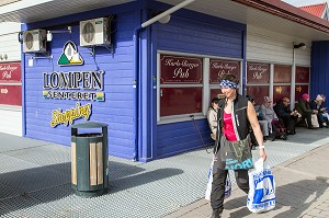 MAGASIN D'ALIMENTATION LOMPEN, VILLE DE LONGYEARBYEN, LA PLUS SEPTENTRIONALE DE LA TERRE, SPITZBERG, SVALBARD, OCEAN ARCTIQUE, NORVEGE 