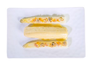 SOLE AIGLON SAUCE HOLLANDAISE, ASPERGES BLANCHES, RECETTE DU CHEF ETOILE LAURENT CLEMENT, ATELIER DE CUISINE DU COURS GABRIEL, MARCHE DE SAISON, CHARTRES (28), FRANCE 