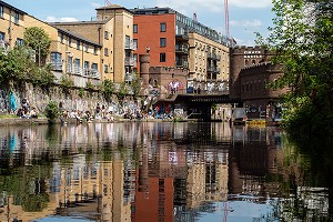 CHATEAU DE PIRATE CASTLE, BORD DU REGENT'S CANAL, LONDRES, GRANDE-BRETAGNE, EUROPE 