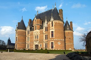 CHATEAU DE MARTAINVILLE DU XV EME SIECLE, MARTAINVILLE-EPREVILLE (76), FRANCE 