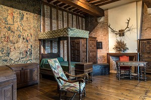 CHAMBRE LOUIS XIII DU XVII EME SIECLE, CHATEAU DE MARTAINVILLE DU XV EME SIECLE, MARTAINVILLE-EPREVILLE (76), FRANCE 