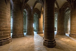 CRYPTE DES GROS PILIER DU XV EME SIECLE, ABBAYE DU MONT-SAINT-MICHEL (50), FRANCE 