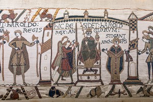 APRES LA MORT D'EDOUARD, HAROLD DEVIENT ROI HAROLD II ROI D'ANGLETERRE, TAPISSERIE DE BAYEUX  DE 1077 INSCRITE AU REGISTRE MEMOIRE DU MONDE PAR L'UNESCO, FRANCE 