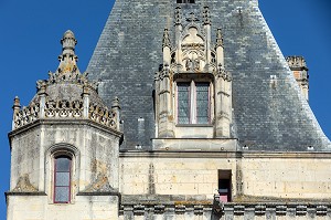 TOURELLE EN ENCORBELLEMENT, BEFFROI, ANCIEN HOTEL DE VILLE DU XVI EME SIECLE FINI EN 1537, VILLE DE DREUX, EURE-ET-LOIR (28), FRANCE 
