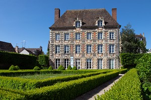 HOTEL DE MONTULE, PROPRIETE DE LA VILLE TRANSFORME EN MAISON DES ARTS, VILLE DE DREUX, EURE-ET-LOIR (28), FRANCE 