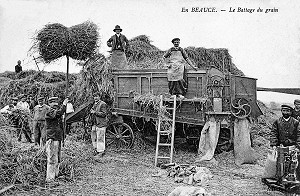 LE BATTAGE DU GRAIN, LA MOISSON EN BEAUCE AU DEBUT DU XX EME SIECLE, CARTE POSTALES ANCIENNES, EURE-ET-LOIR (28), FRANCE 