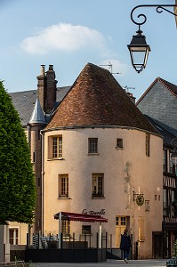 TOURELLE HENNEQUIN, ANCIENNE PORTE D''ENTREE DE LA VILLE, 6 RUE PORTE CHARTRAINE, VILLE DE DREUX, EURE-ET-LOIR (28), FRANCE 