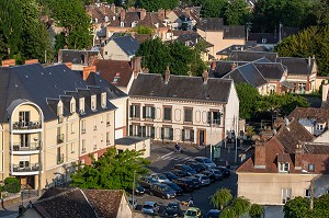 IMMEUBLES D'HABITATION ANCIENS ET MODERNES, VILLE DE DREUX, EURE-ET-LOIR (28), FRANCE 