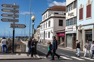 RUE PRINCIPALE BRIGADEIRO OUDINOT, FUNCHAL, ILE DE MADERE, PORTUGAL 